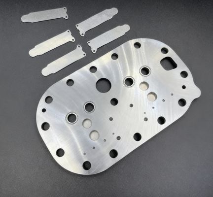 ชิ้นส่วนวาล์วเพลทกลุ่มสำหรับคอมเพรสเซอร์ Copeland Semi Hermetic รุ่น 6he-28-40p